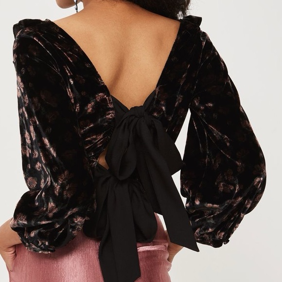 Top Shop Floral Velvet Plunge Crop Top - Picture 1 of 8